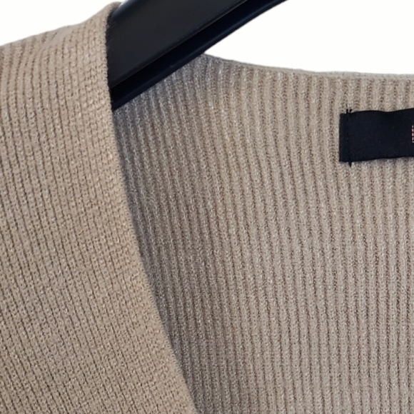 Crop Sweater Womens Small Taupe Knot Front Cropped V Neck Long Sleeve New - Picture 9 of 12